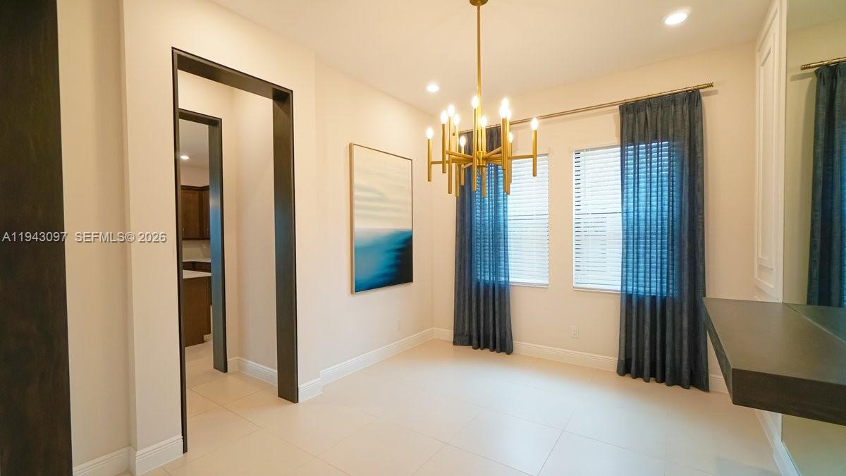 PARKLAND BAY - Residential