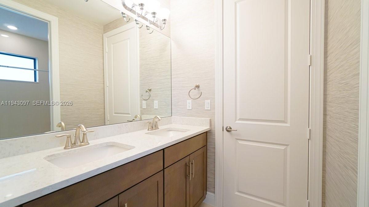 PARKLAND BAY - Residential