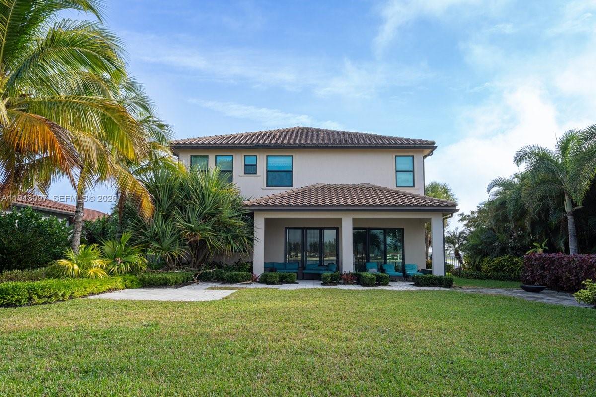 PARKLAND BAY - Residential