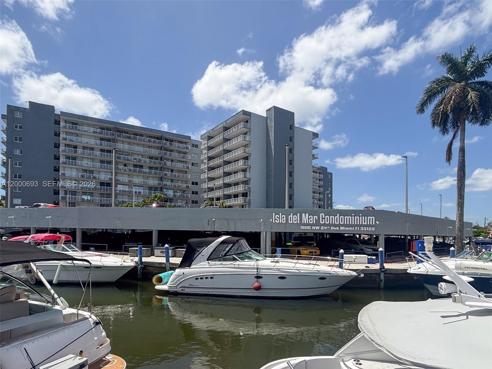 ISLA DEL MAR CONDO - Residential