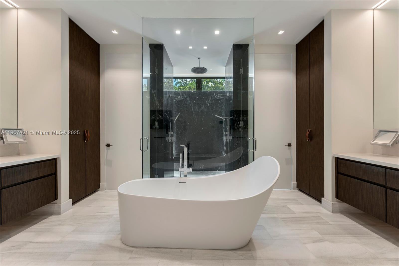 GABLES ESTATES NO 2 - Residential