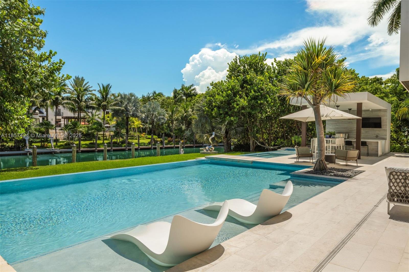 GABLES ESTATES NO 2 - Residential