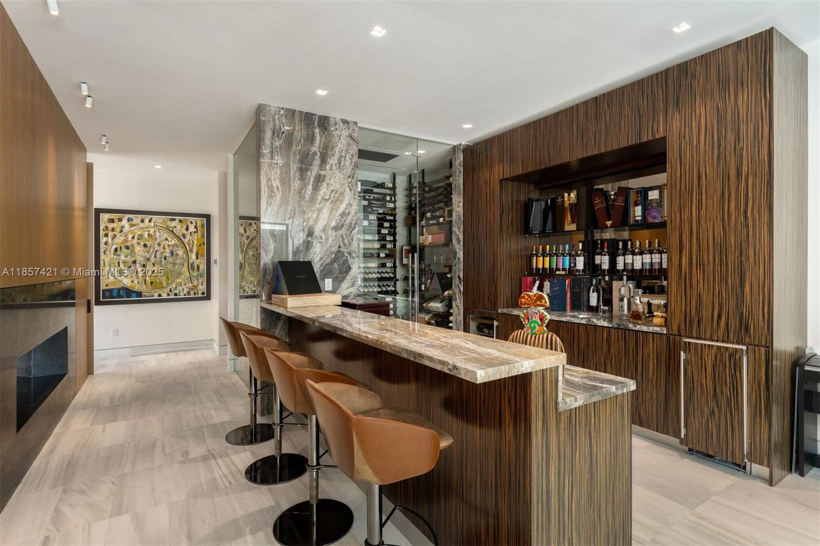 GABLES ESTATES NO 2 - Residential