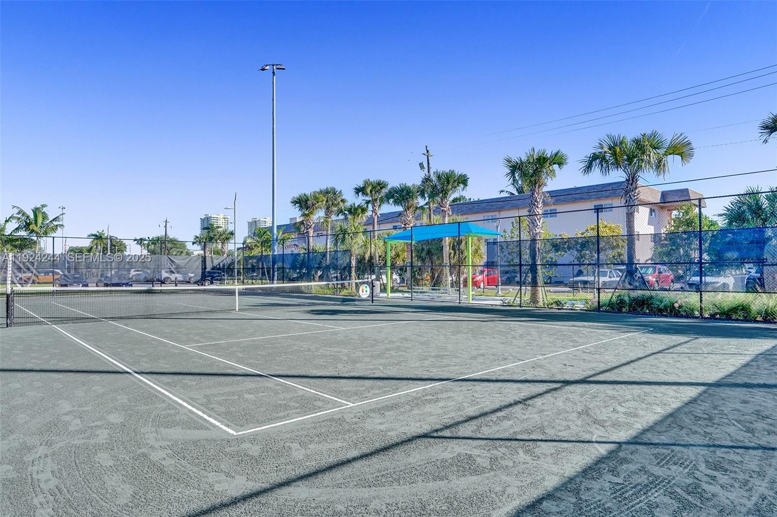 CASA PARADISO CO-OP - Residential