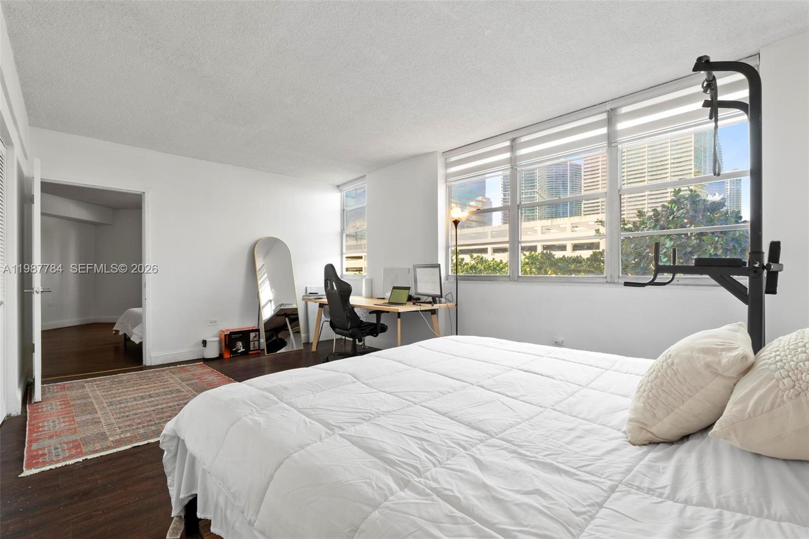 FOUR AMBASSADORS CONDO - Residential