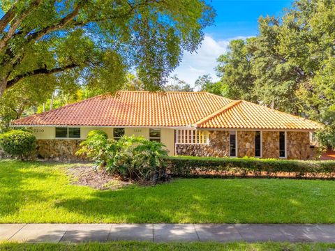 7210 W Troon Cir Miami Lakes FL 33014