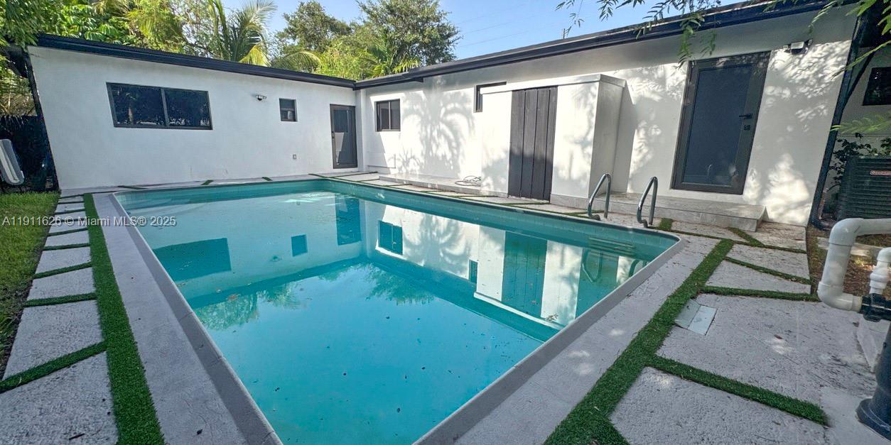 FAIRVIEW - Residential Lease