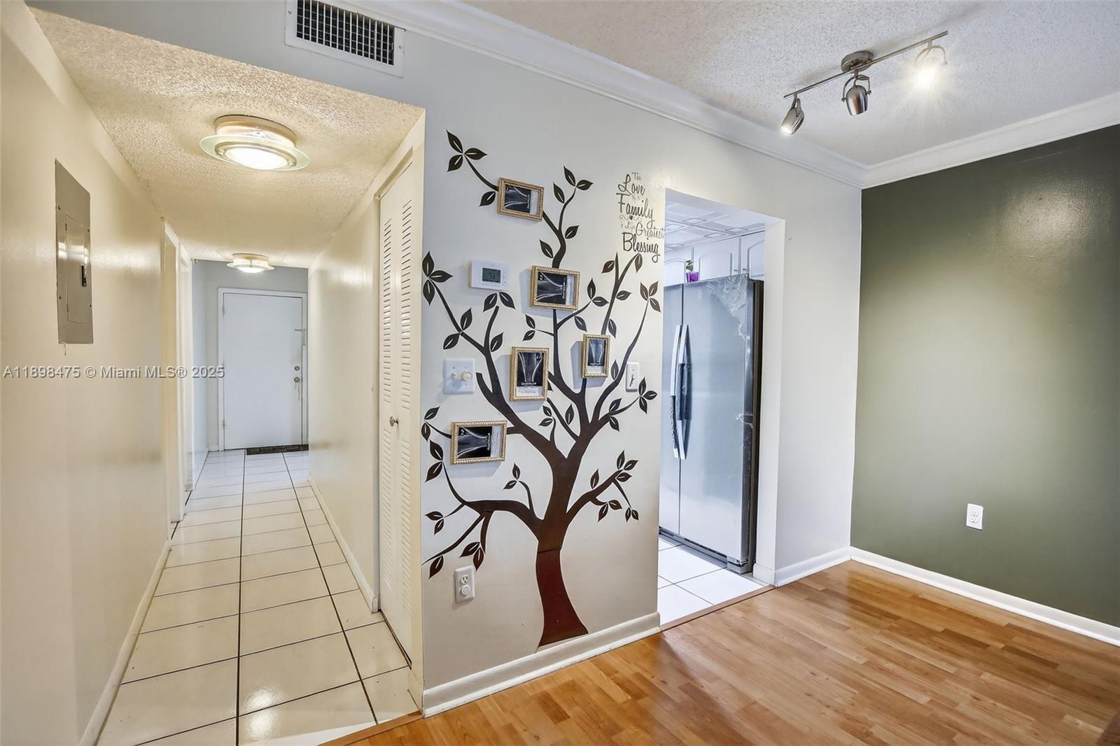 PLANTATION FOREST CONDO - Residential Lease