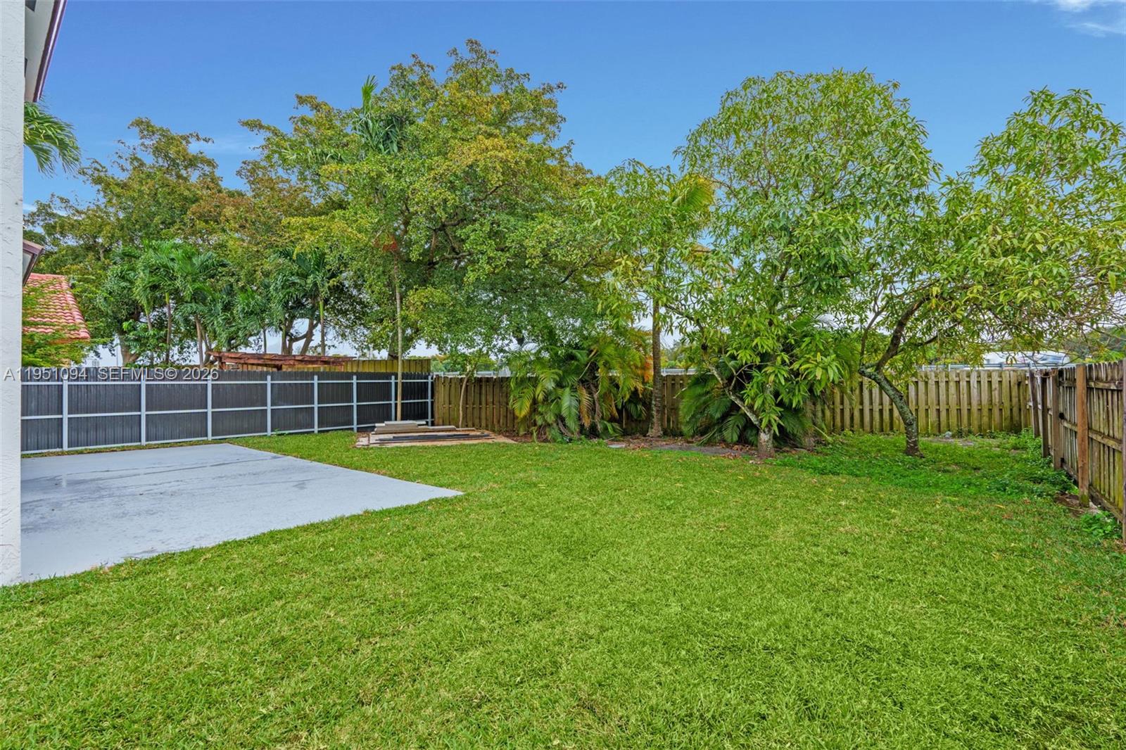 TURTLE RUN AT LAKES OF PA - Residential