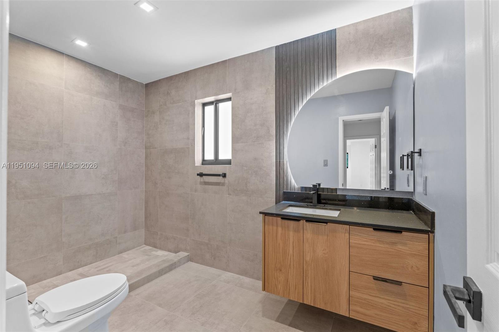 TURTLE RUN AT LAKES OF PA - Residential