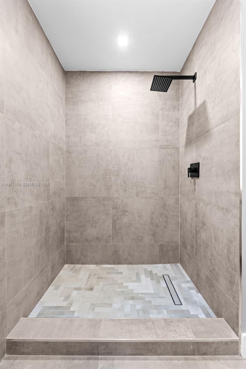 TURTLE RUN AT LAKES OF PA - Residential