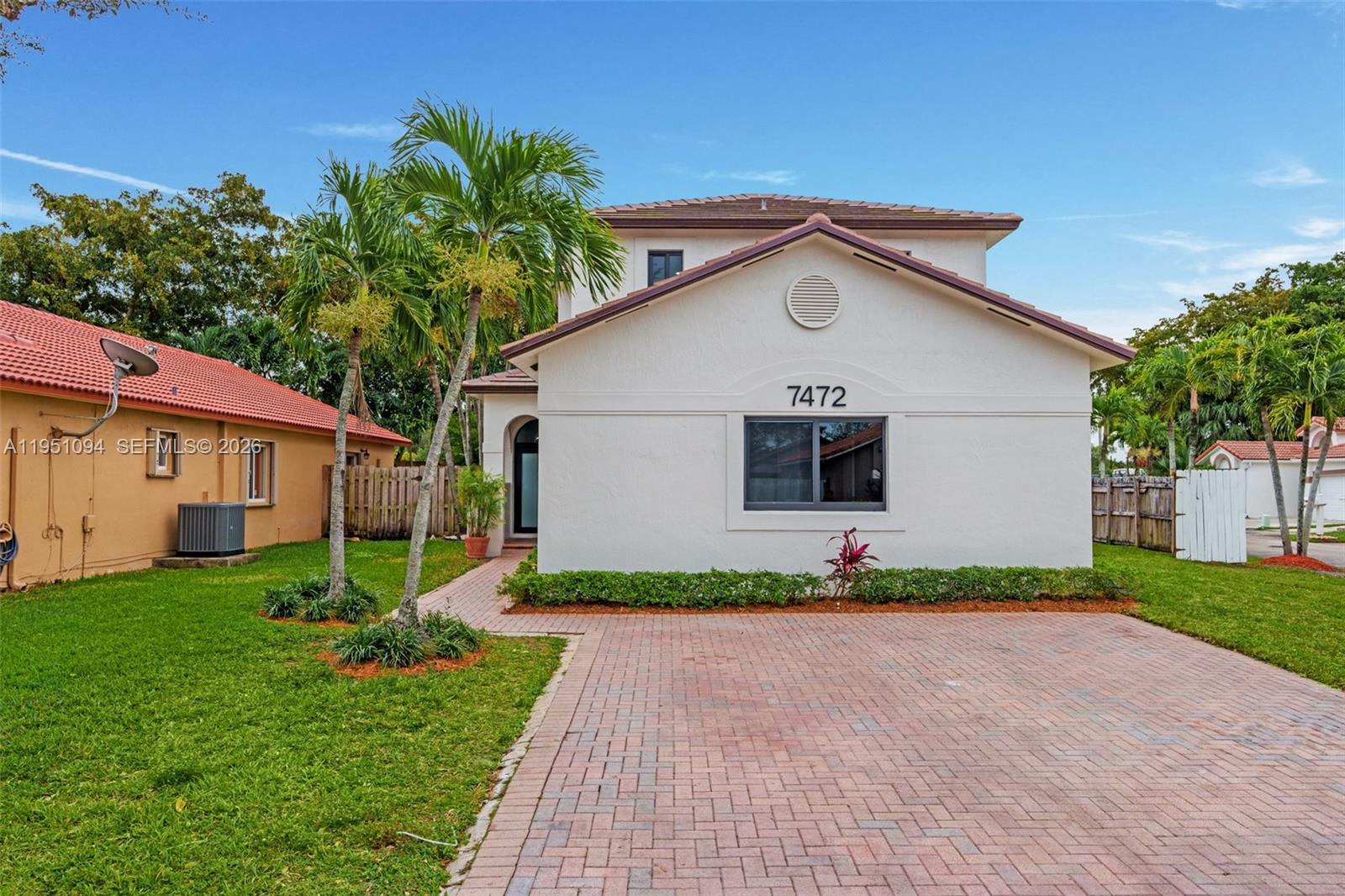 View photos, virtual tours, details... 7472 NW 167th St