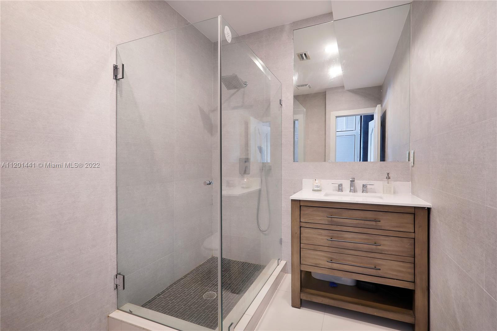 NEW BELLE MEADE SUB - Residential