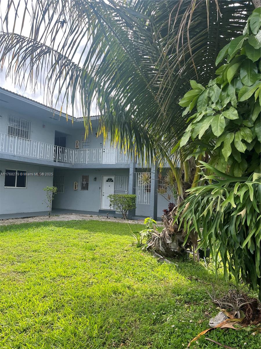 VILLA BISCAYA JARDINES CO - Residential