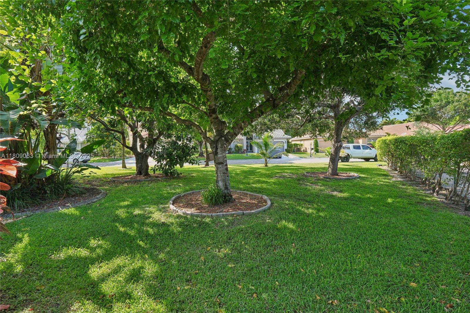5708 NW 47th Ct