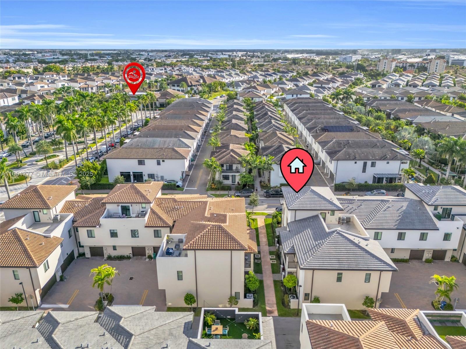 DOWNTOWN DORAL SOUTH PHAS - Residential