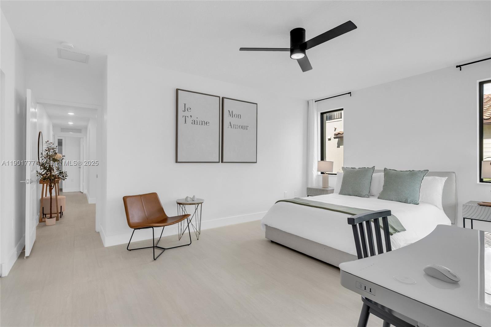 DOWNTOWN DORAL SOUTH PHAS - Residential