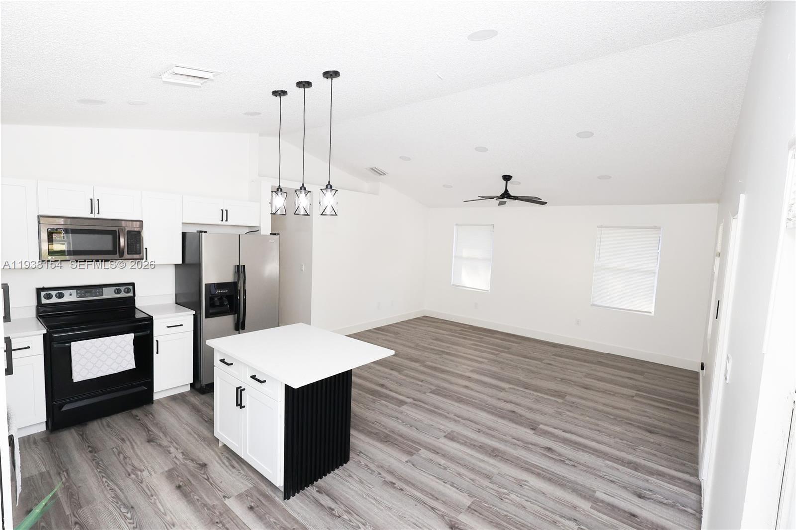 JORDAN COMMONS - Residential