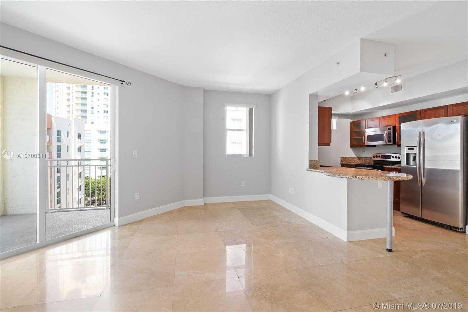 DOWNTOWN DADELAND CONDO N - Residential Lease