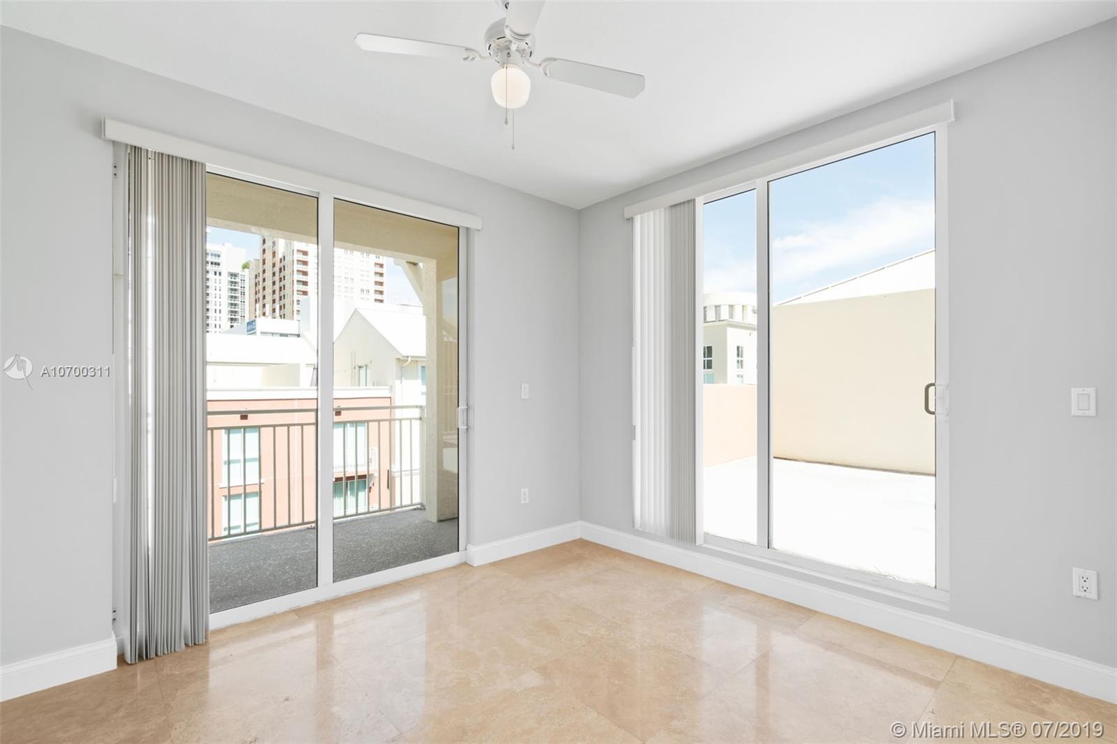 DOWNTOWN DADELAND CONDO N - Residential Lease