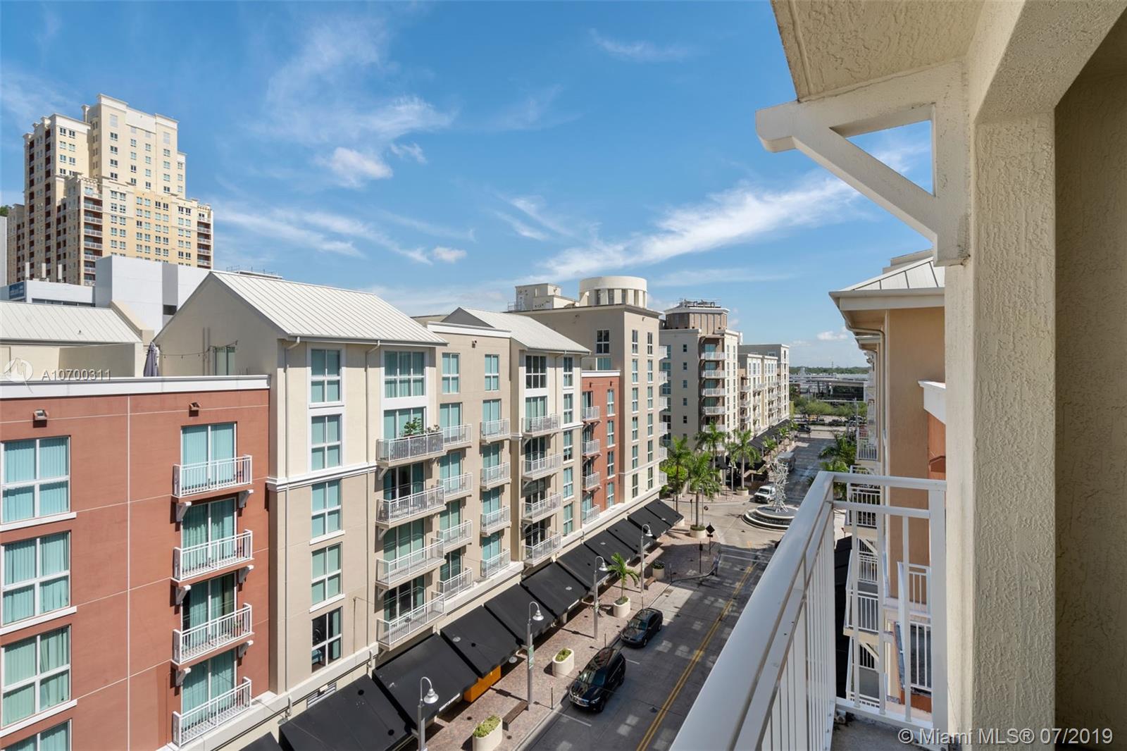 DOWNTOWN DADELAND CONDO N - Residential Lease