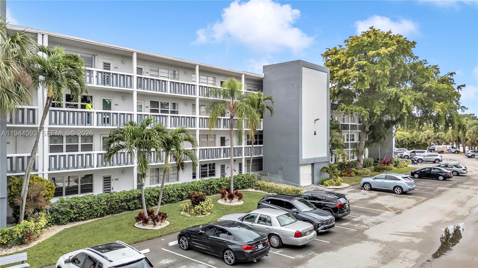 1009 Berkshire A 1009