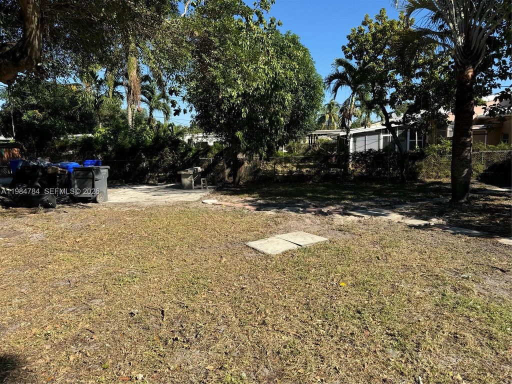 Photo of 1947 Taft St #0, Hollywood, FL 33020 (MLS # A11984784)