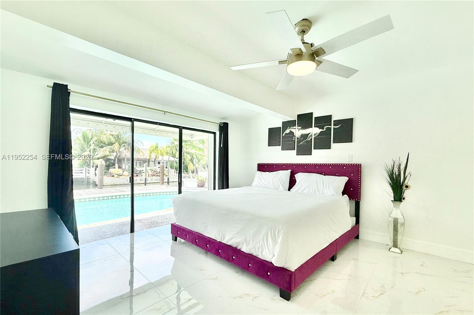 MIDDLE RIVER MANOR - Residential