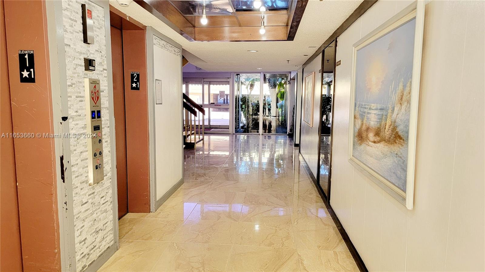 GREYNOLDS PARK CLUB CONDO - Residential