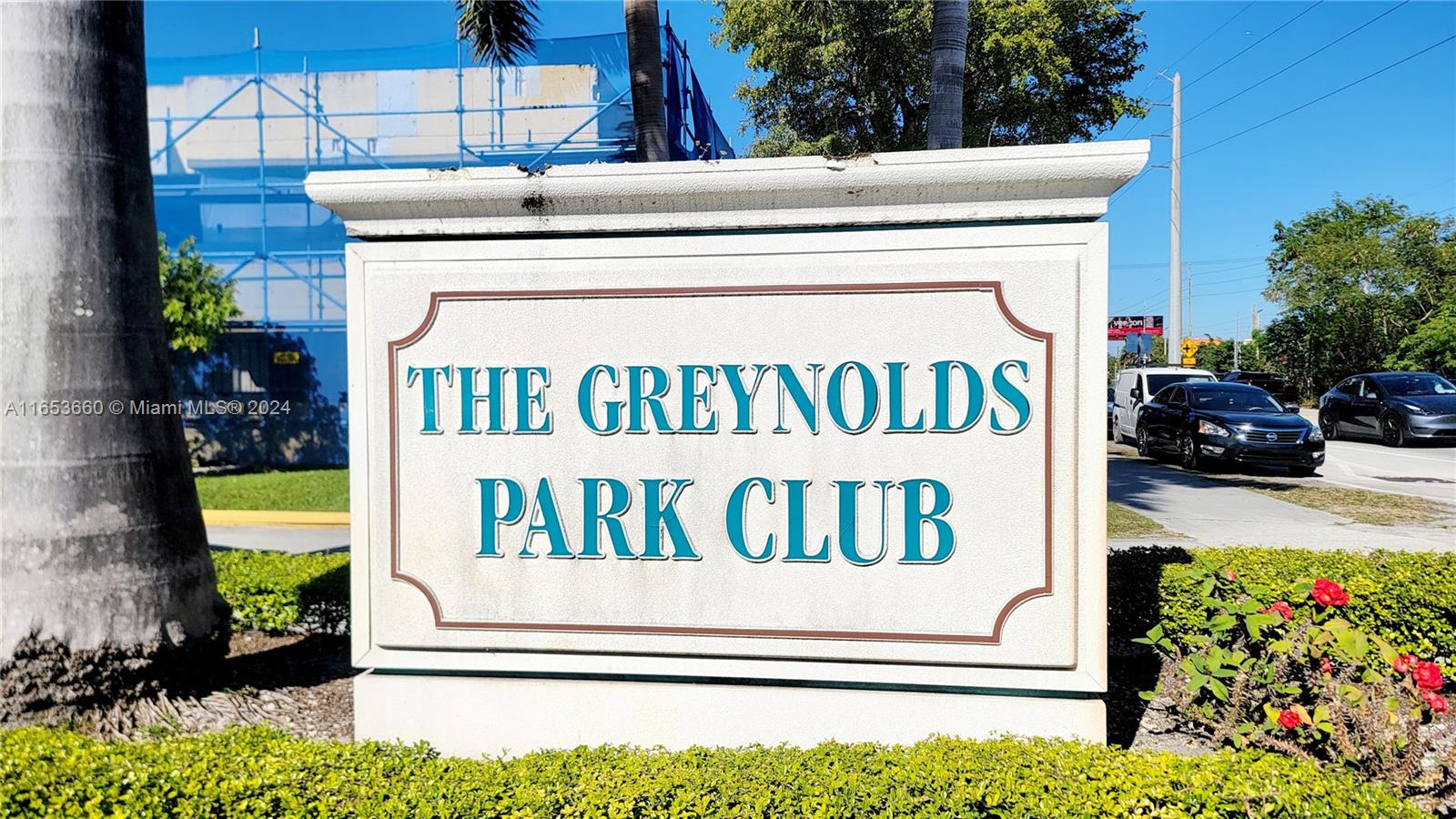 GREYNOLDS PARK CLUB CONDO - Residential