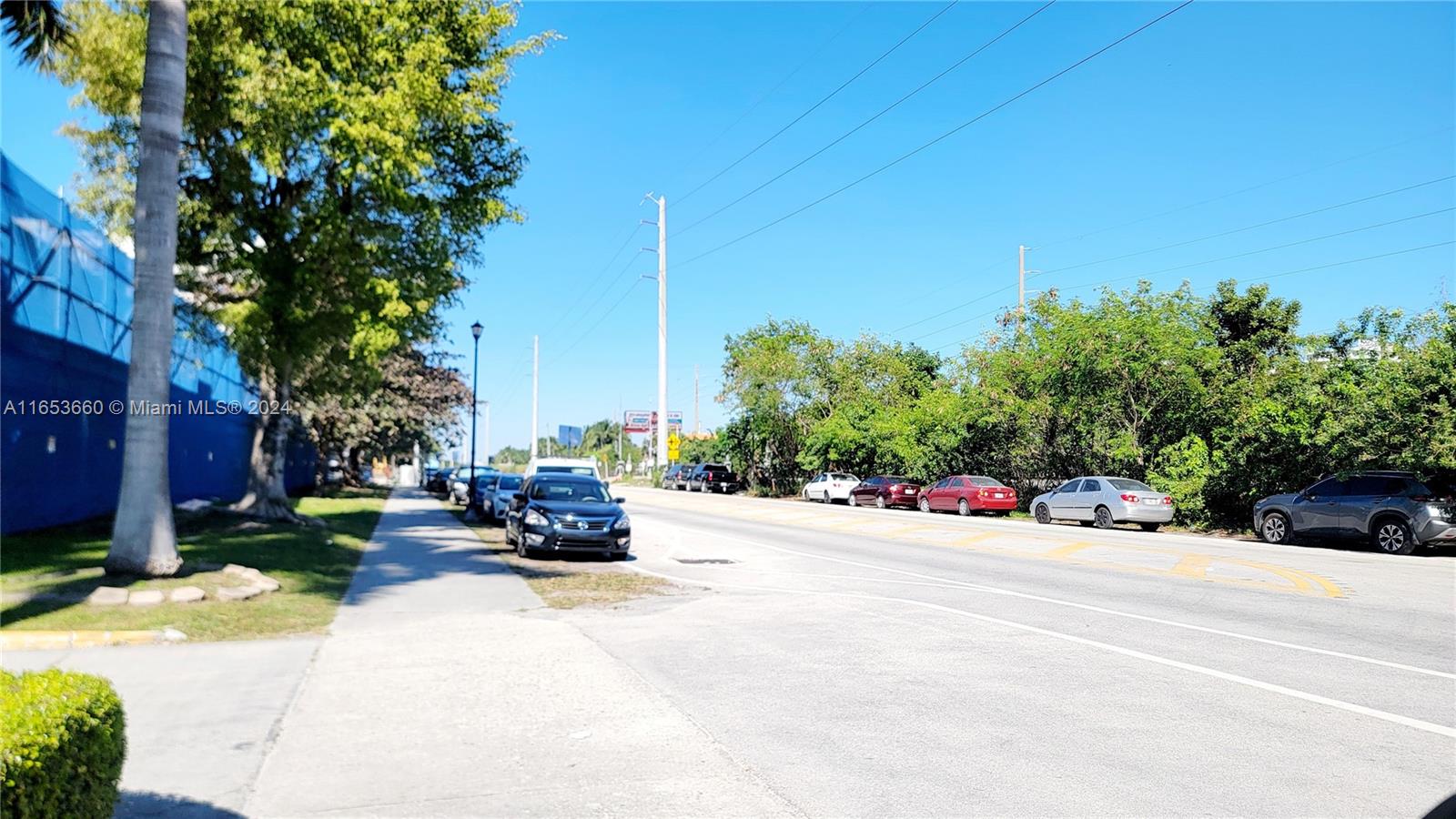 GREYNOLDS PARK CLUB CONDO - Residential