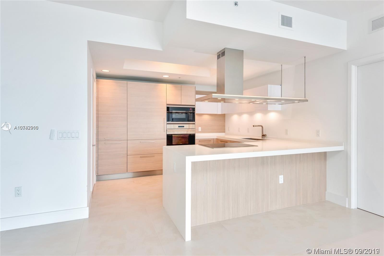 MARINA PALMS - Residential Lease