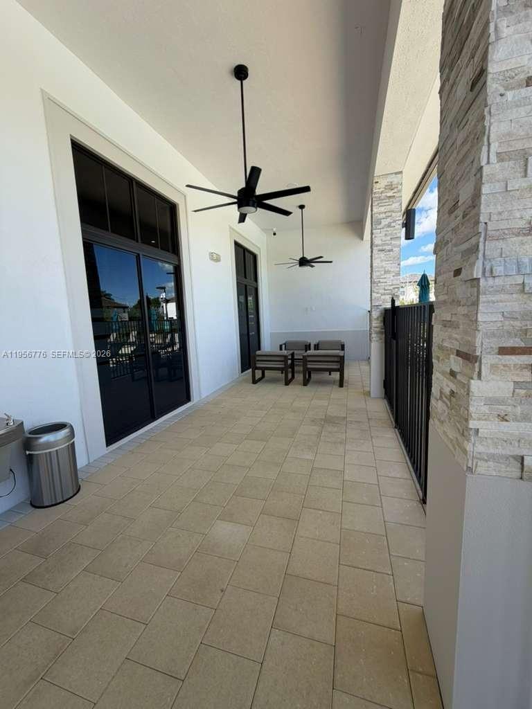 SILVER PALM RESIDENTIAL H - Residential