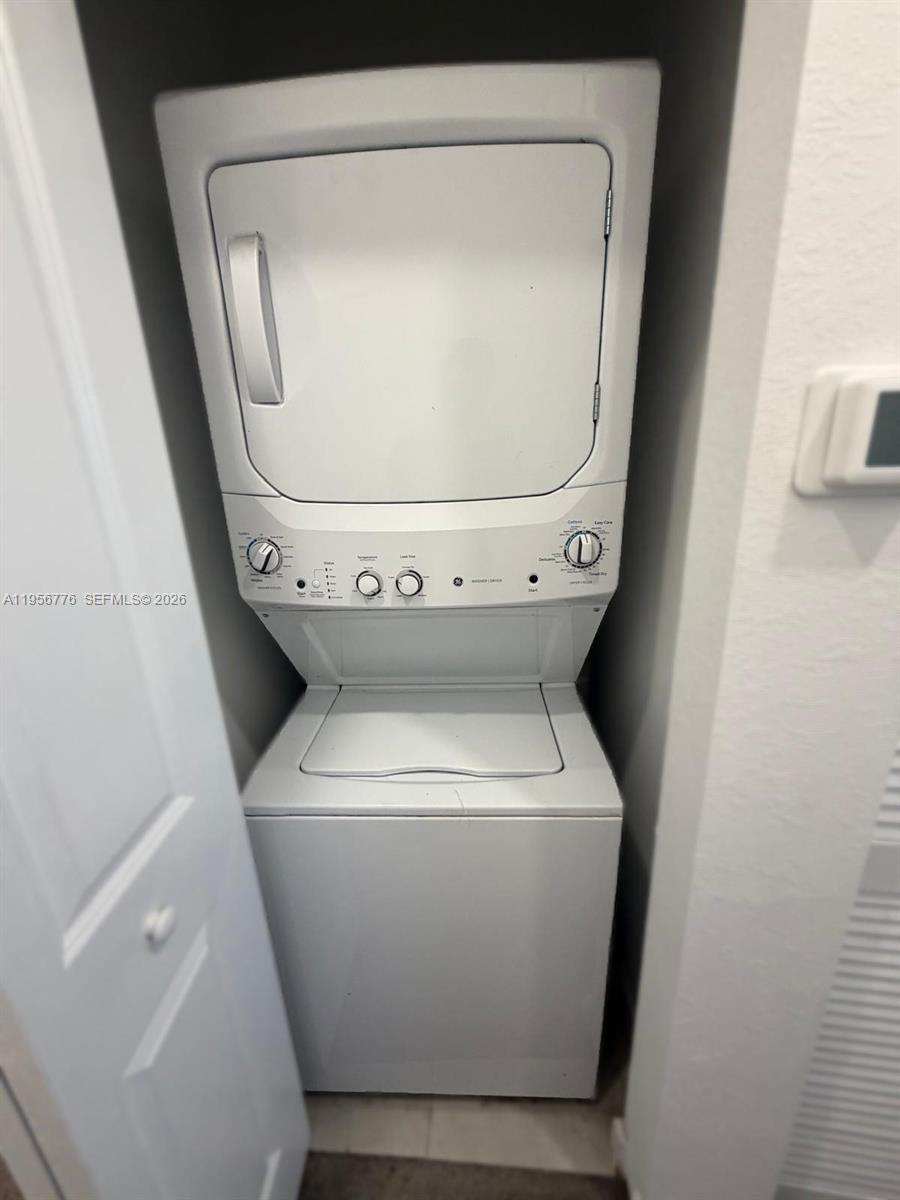 SILVER PALM RESIDENTIAL H - Residential