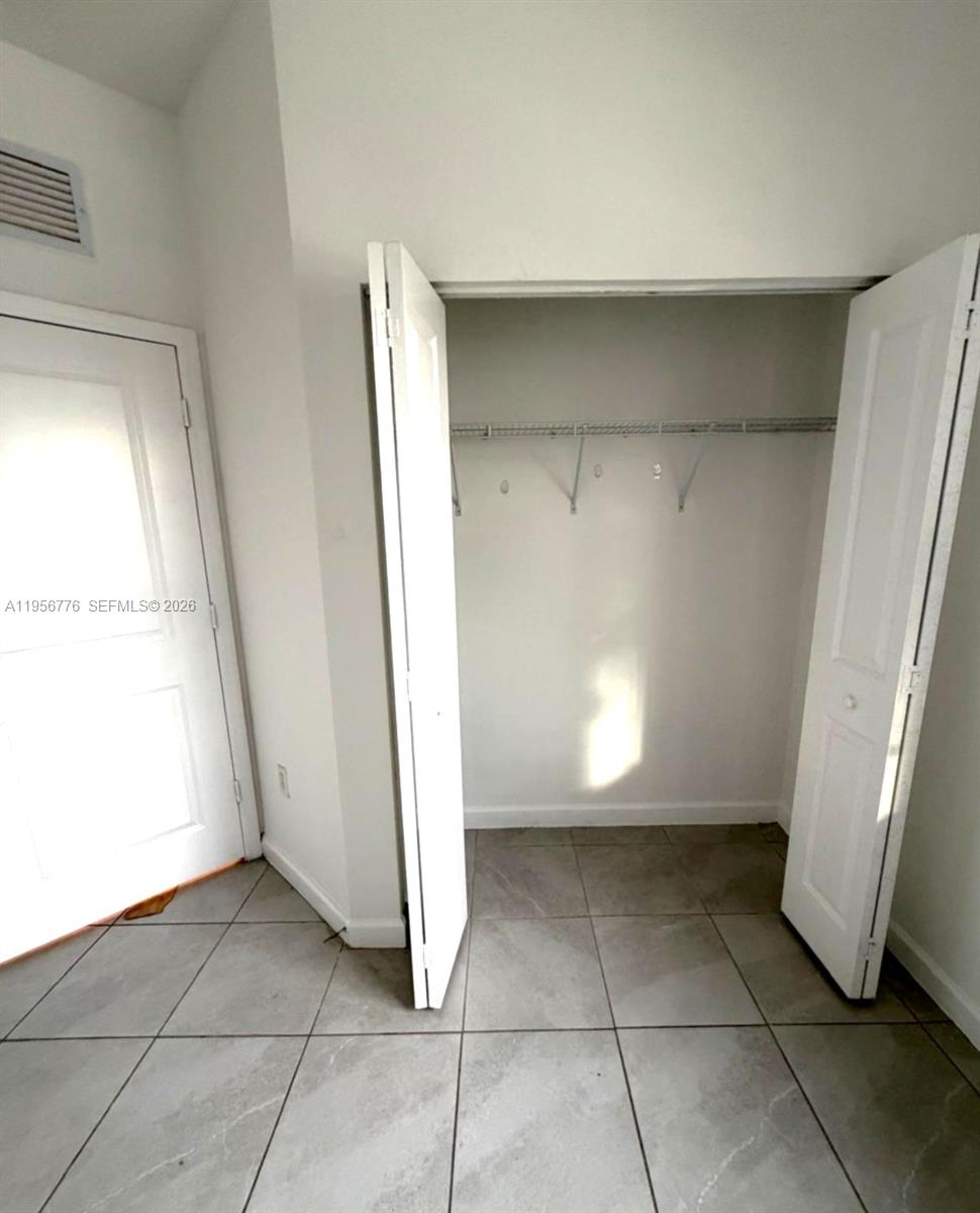 SILVER PALM RESIDENTIAL H - Residential