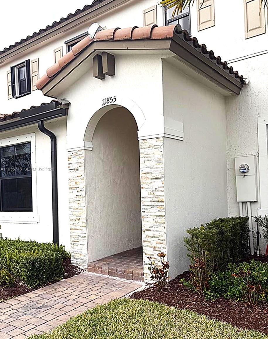 SILVER PALM RESIDENTIAL H - Residential