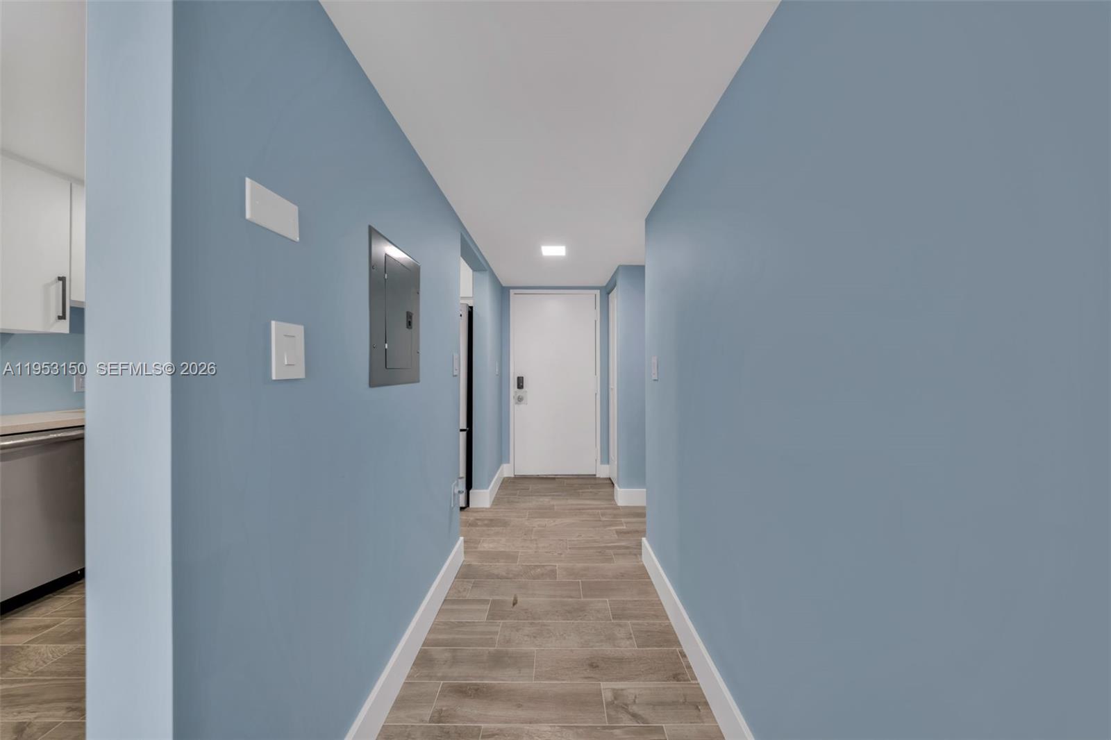 1200 NE Miami Gardens Dr 219W