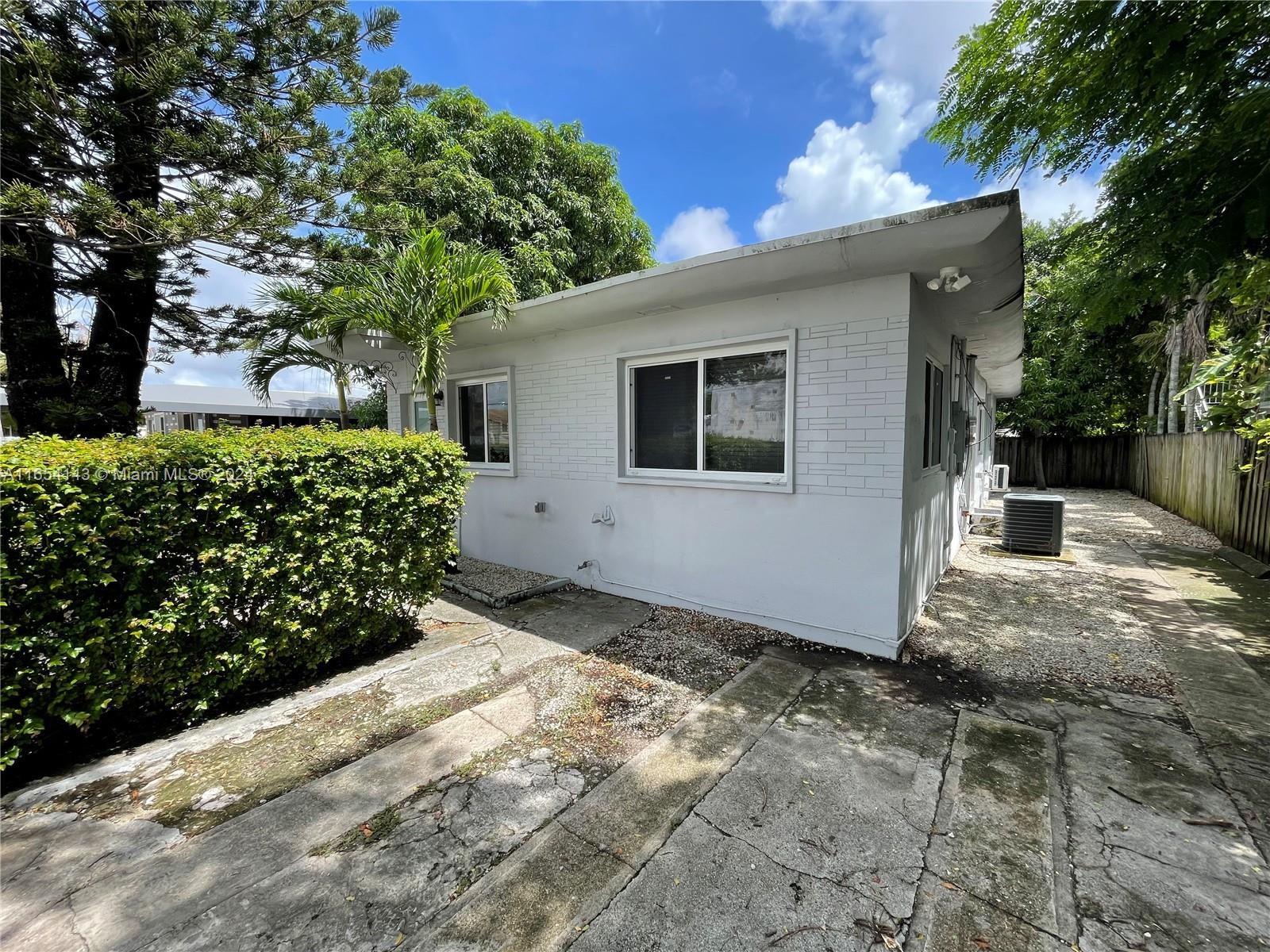 NORTHERN BLVD TR - Residential Income