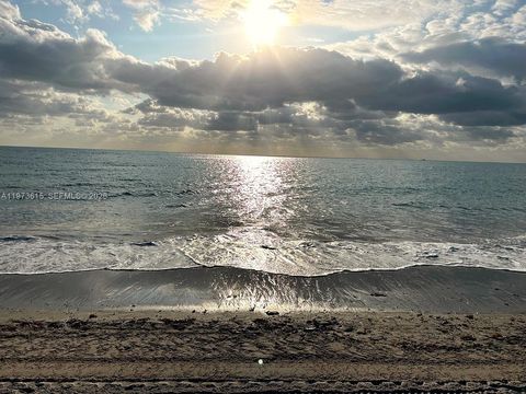 430 Grand Bay Dr 801 Key Biscayne FL 33149