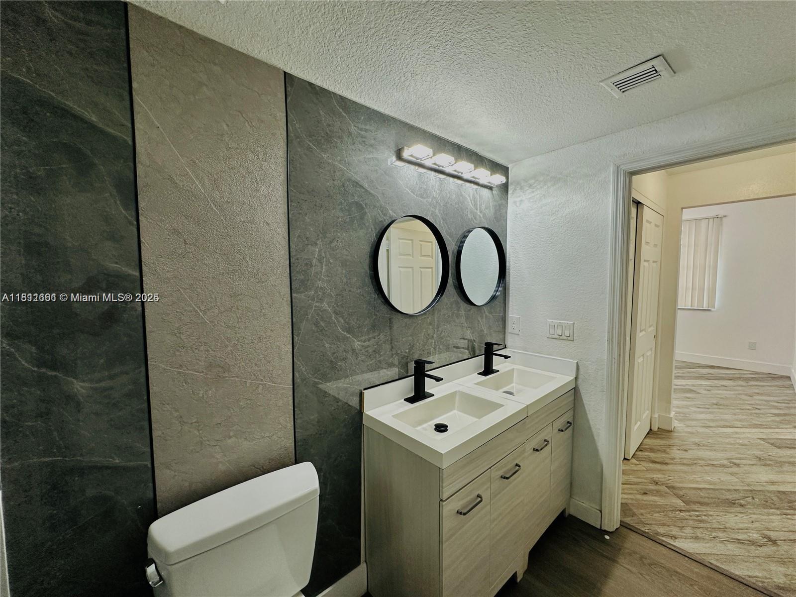 MARSH HARBOUR 49 CONDOMINI - Residential Lease