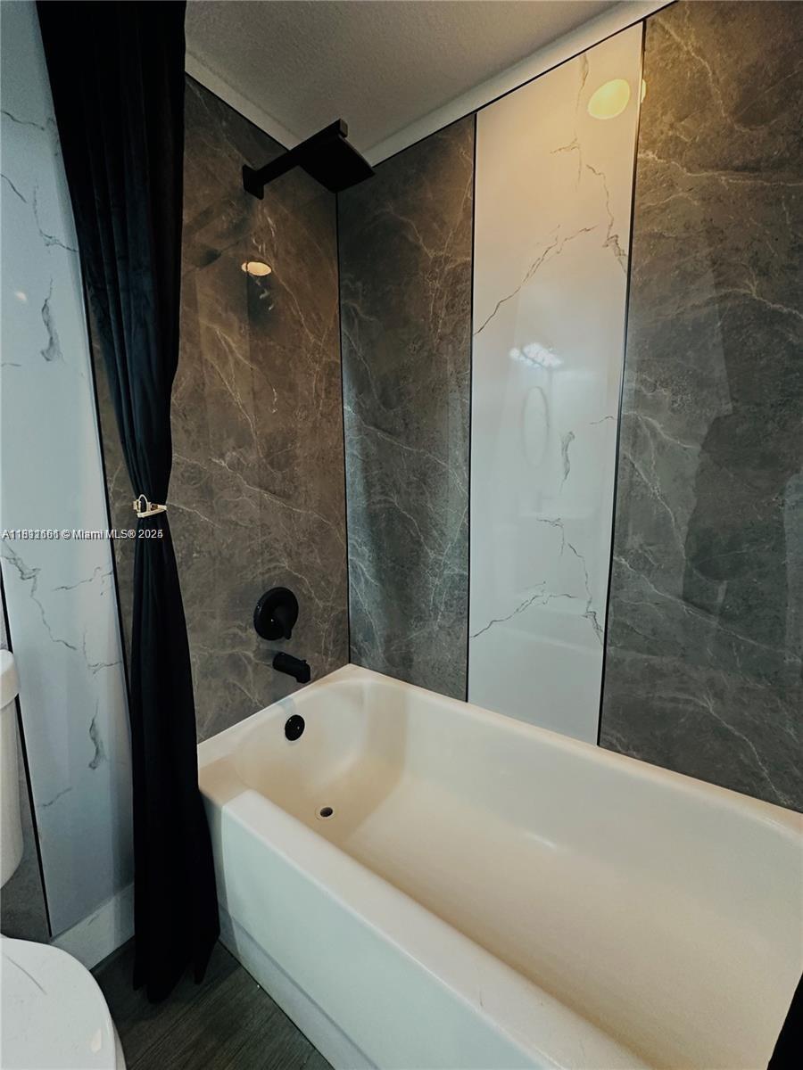 MARSH HARBOUR 49 CONDOMINI - Residential Lease
