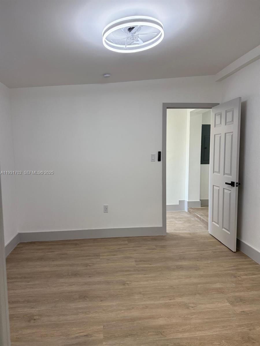 OAKLAWN SUB - Residential Lease