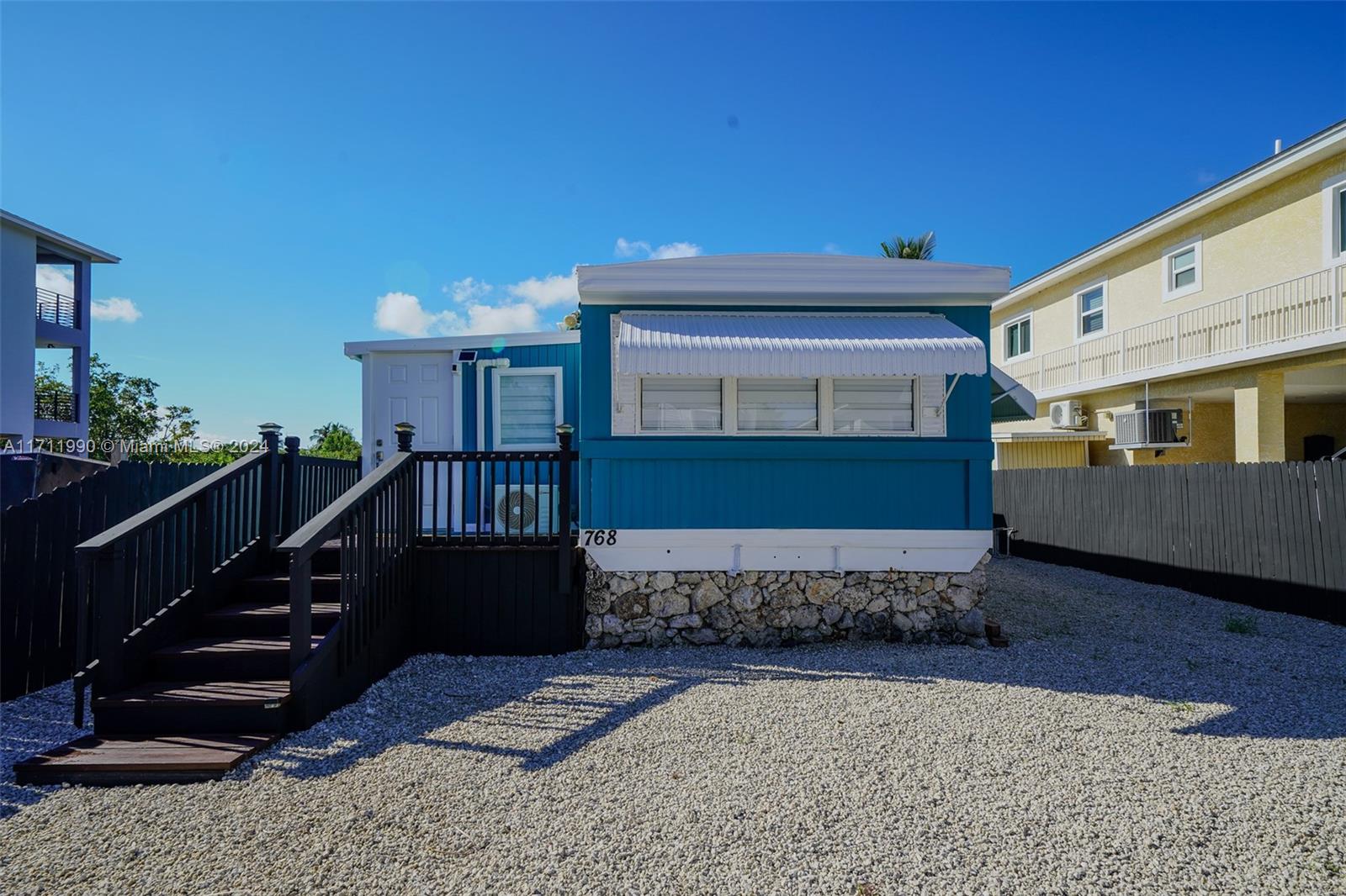 BERMUDA SHORES - Residential