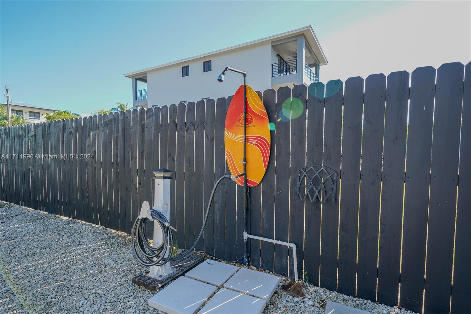 BERMUDA SHORES - Residential