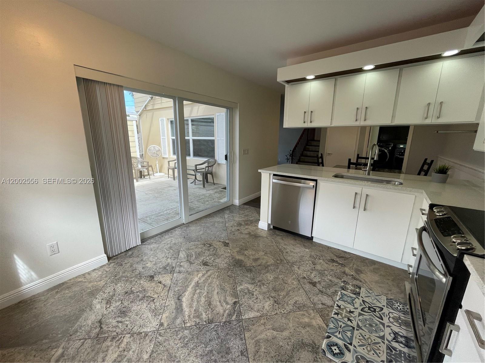 WELLESLEY AT BOYNTON BEAC - Residential