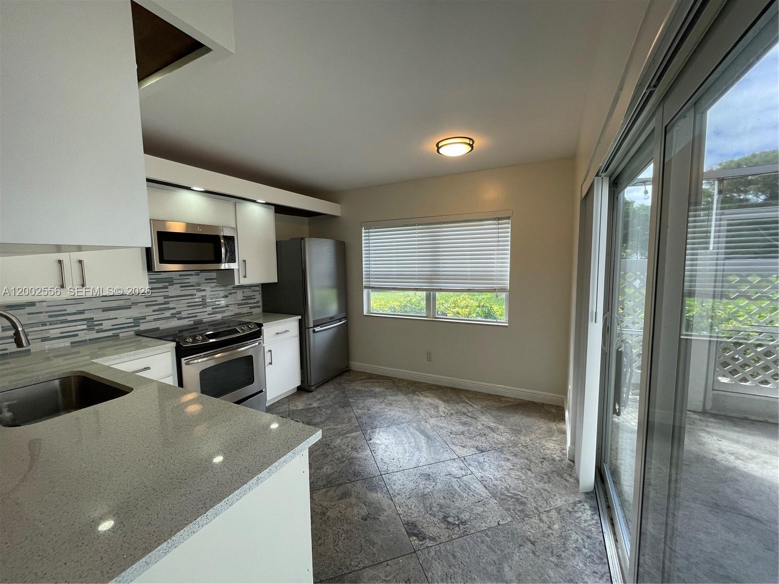 WELLESLEY AT BOYNTON BEAC - Residential