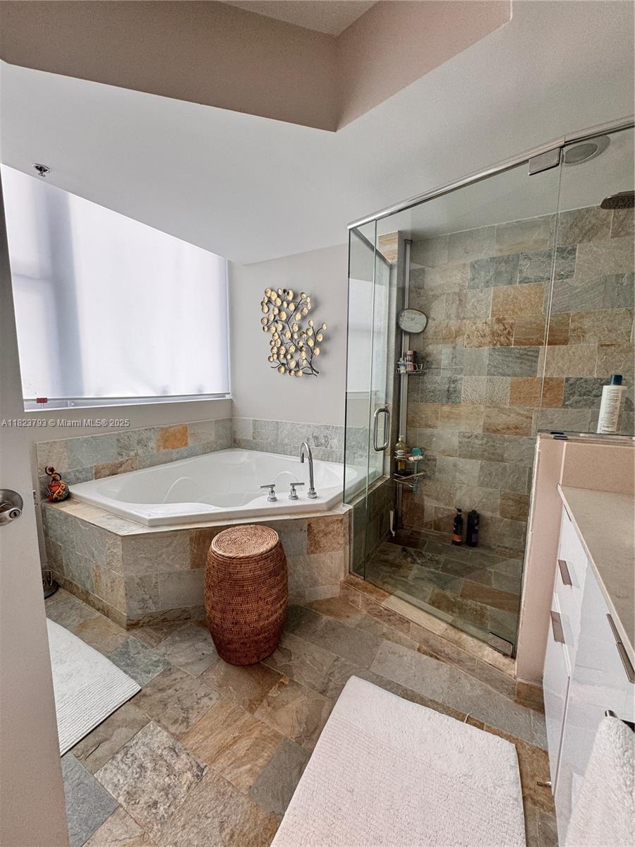 TAO SAWGRASS CONDOMINIUM - Residential