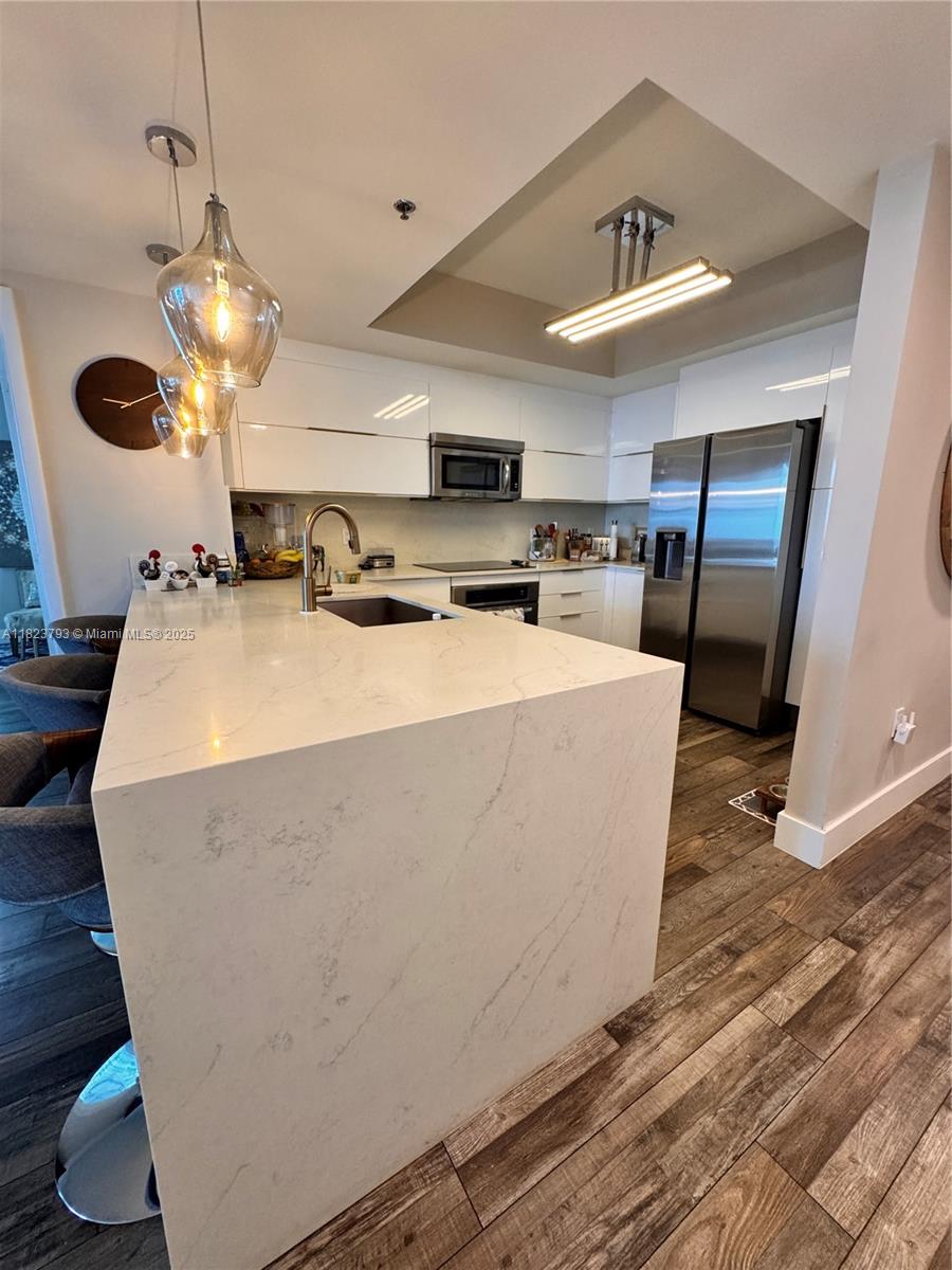 2681 N Flamingo Rd 908S, Sunrise, FL, 33323/$485,000 1 2681 N Flamingo Rd 908S