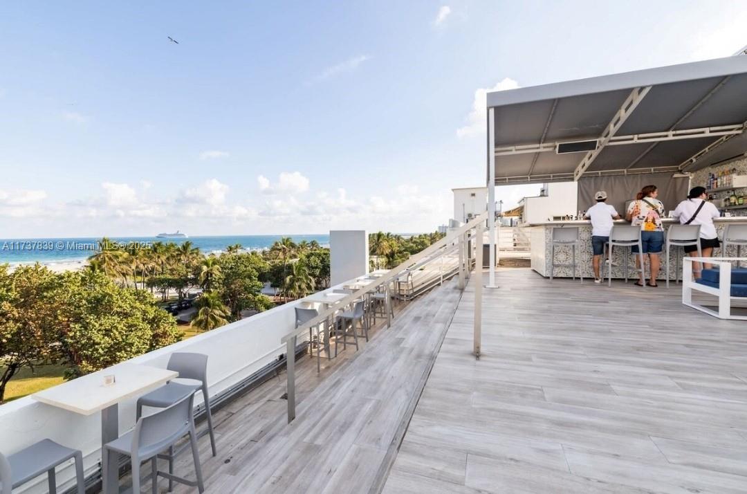 THE STRAND - Residential