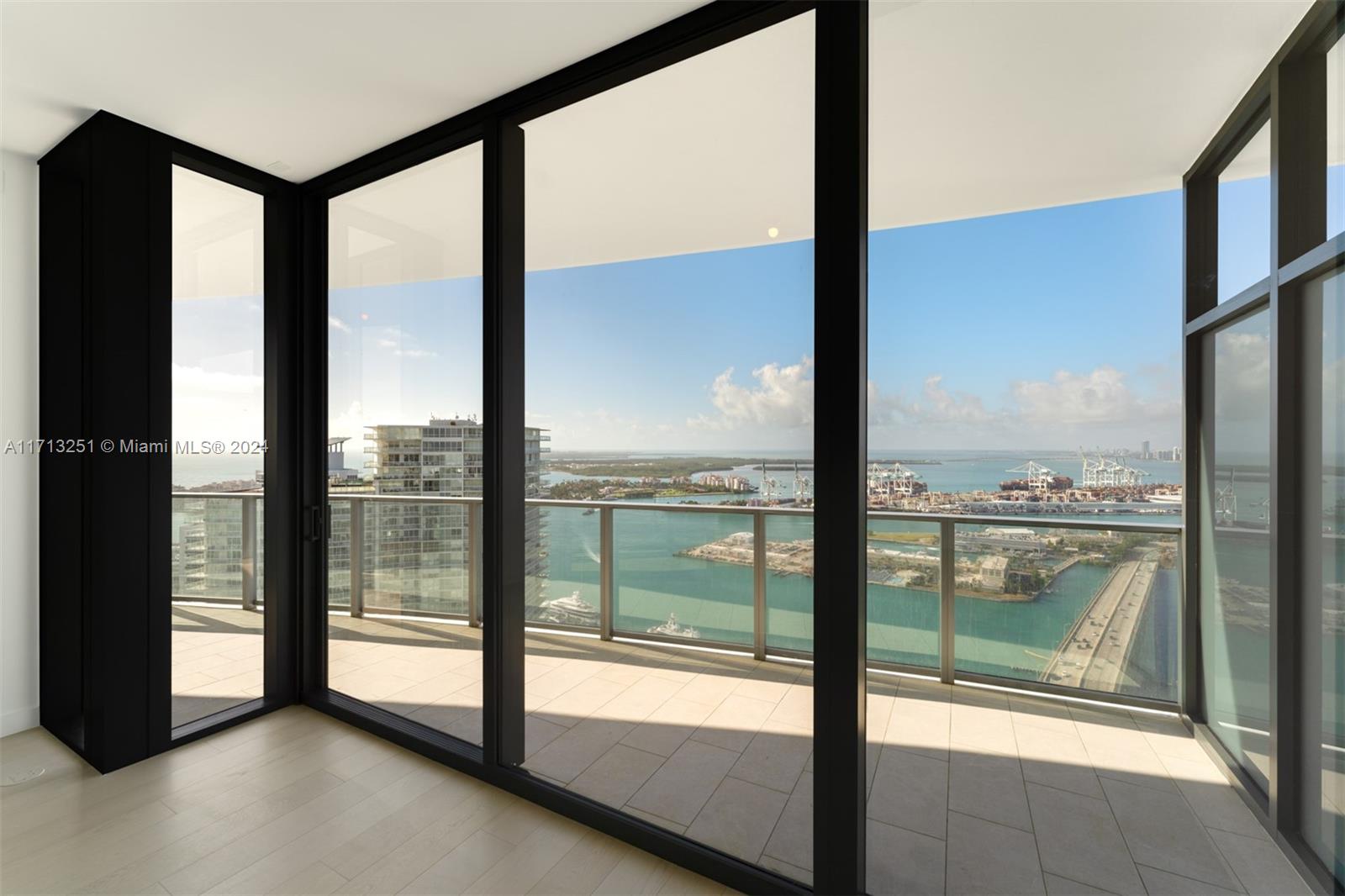 Five Park Miami Beach - Residential